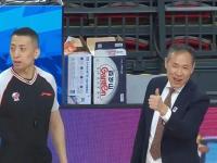 生死战CBA常规赛焦点战！新疆男篮迎战阿森纳，爆冷或上演的简单介绍